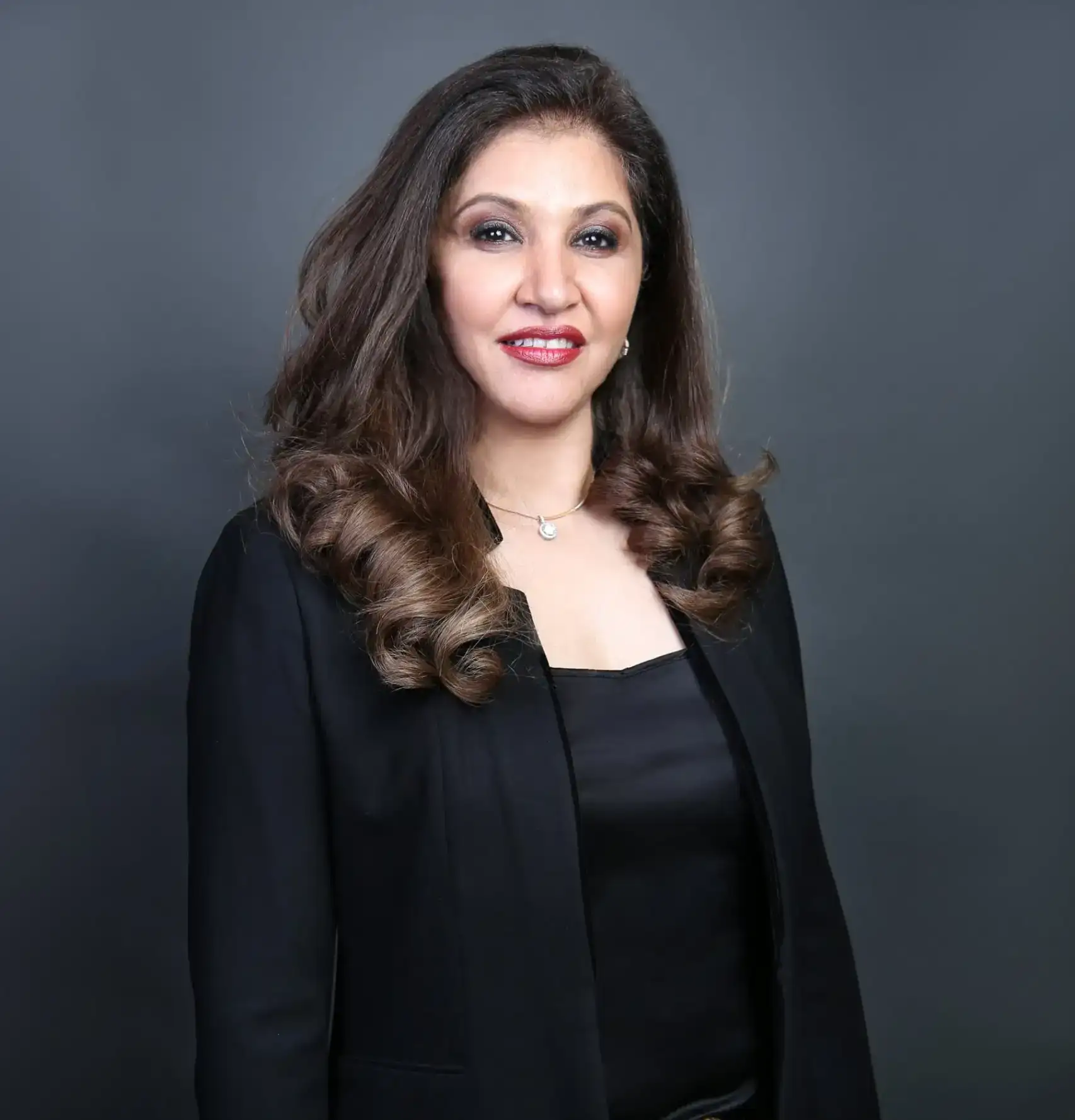 Dr Ayesha Akbar